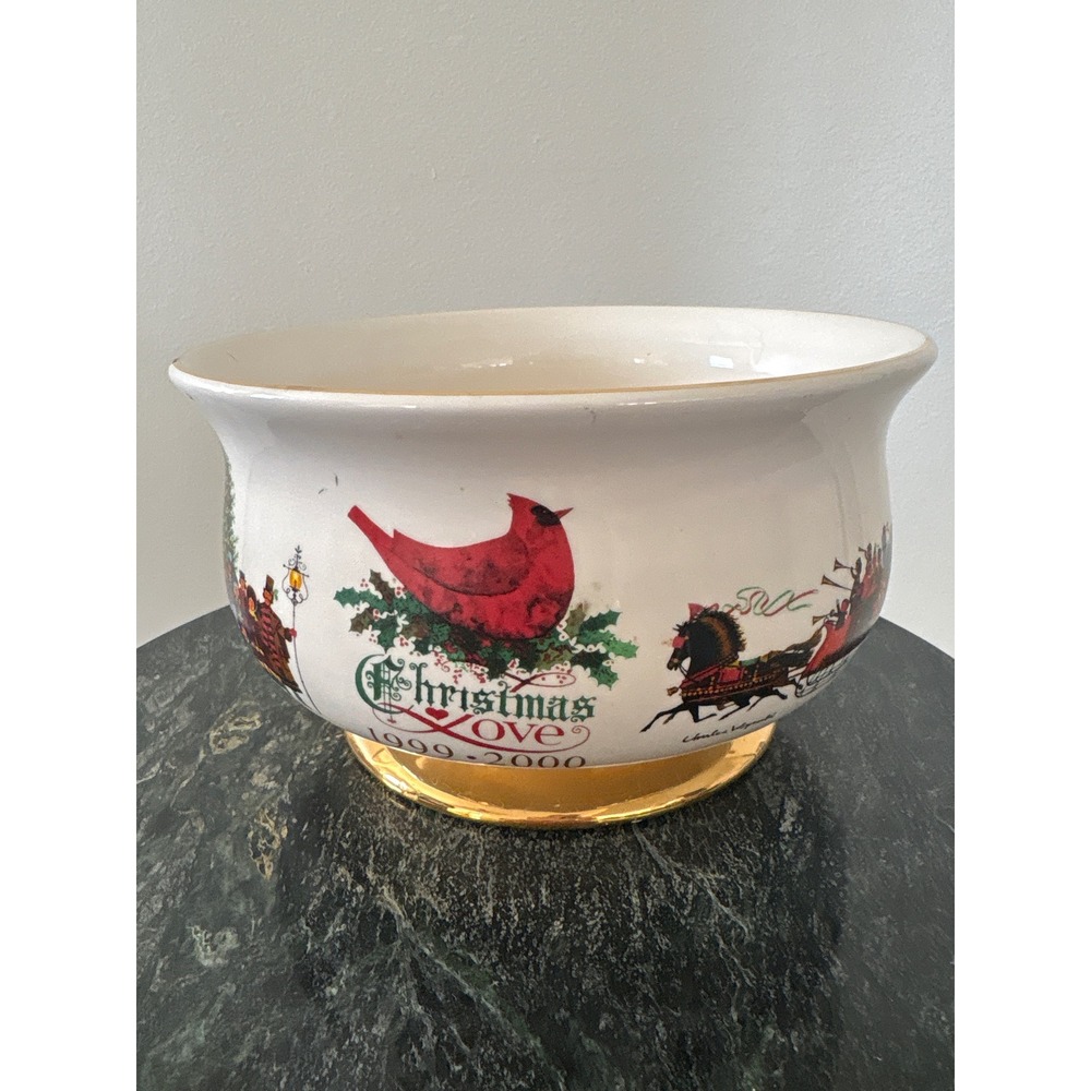 Vintage Charles Wysocki Christmas Love 1999-2000 Teleflora Ceramic Bowl Cardinal